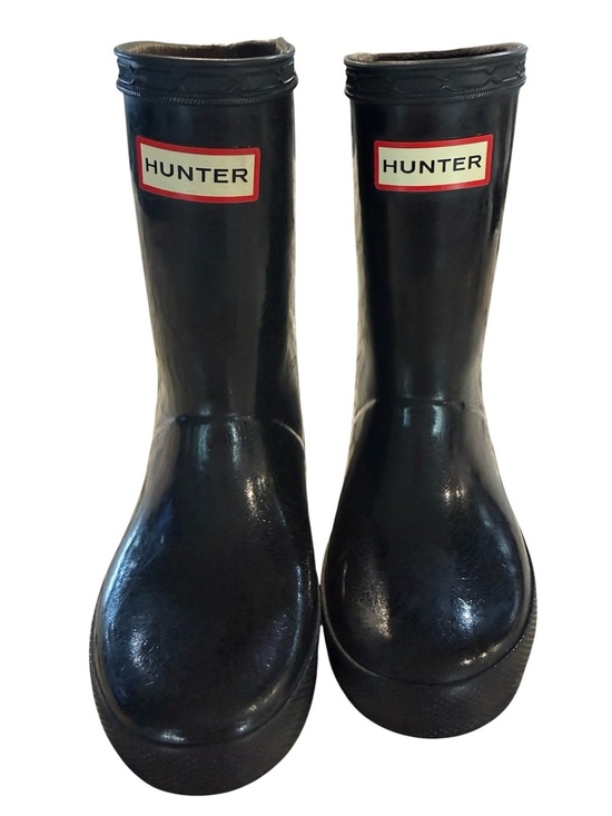 Hunter Other - Hunter Kid’s First Classic Rain Boot in Glossy Black. Unisex Size 7